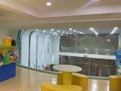 -乐悠游亲子游泳俱乐部