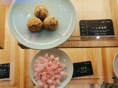 -阮大兴糕团(滨江宝龙店)