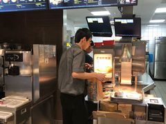 -麦当劳(杭州东站高铁店)