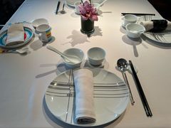 餐具摆设-龙景轩(香港四季酒店)