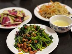 -玫瑰红烤羊排(北新桥三条店)