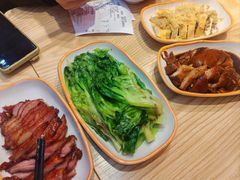 -瑞霖·隆江猪脚饭