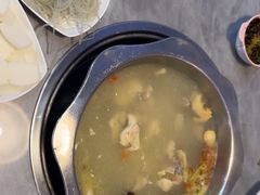 -光头药膳鸡(莱茵小镇店)