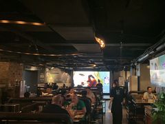 -麦凯伦烧烤·精酿超级工厂店(金桥总店)