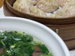 -馋三尺蟹粉小笼(人民广场店)