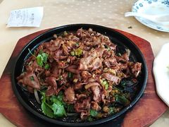 -鑫巴蜀小镇 · 水煮鱼专研店(玉桥店)