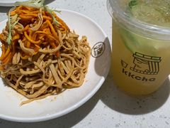 -江渔儿酸菜鱼(奥园广场金发购物中心店)