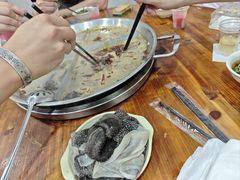 -储奇门鳝鱼火锅(总店)