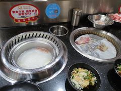 -钱小主·自助回旋烤肉火锅餐厅(东方新天地店)