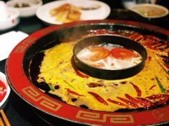 牛油鸳鸯锅-矮板凳老火锅(宽窄巷子店)