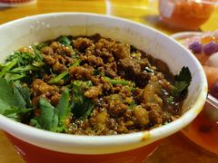 -八一路好吃街(雨田商务大厦店)