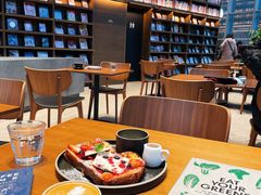 -茑屋书店(天目里店)
