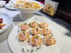 蜜柚脆盏三文鱼-大潮淮·淮扬菜(何园旗舰店)