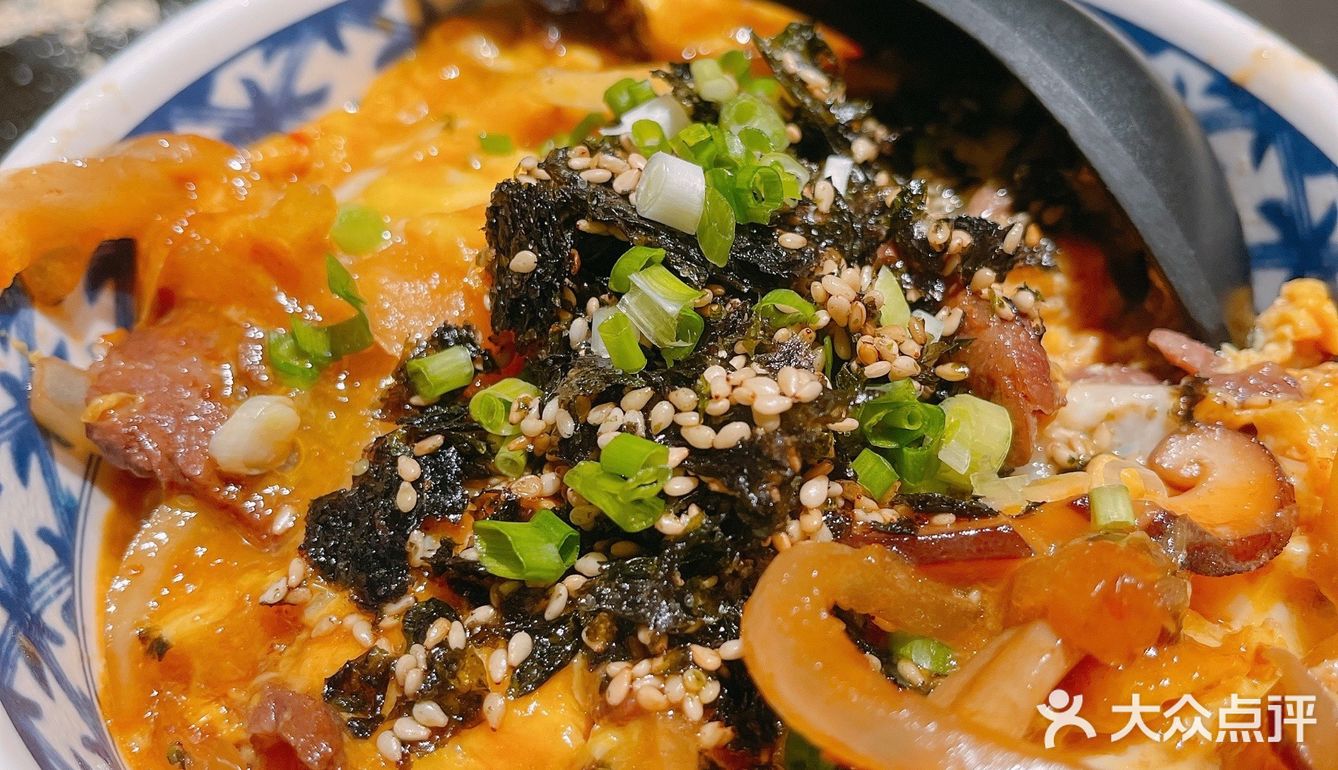 海雅里面饭点排队大军前三应该有它