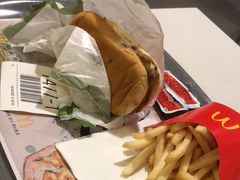 -麦当劳(洪山商场店)