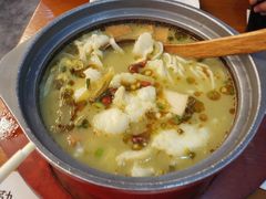 -周鱼小馆石锅酸菜鱼(活力汇店)