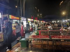 -海大南门夜市(海富街店)