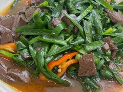 鹅血炆韭菜-陆记鹅庄·潮汕菜·狮头鹅(大仟里店)
