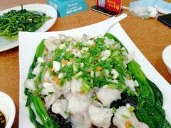 -巫记鸡饭店