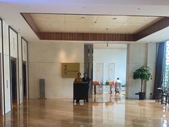 -上海漕河泾万丽酒店