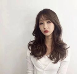-马克男发时尚店