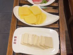 -亮欢寨酸汤鱼(沙冲路店)