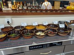 -阿山卓·野生菌火锅·纳西火塘烤肉