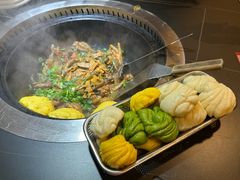 -锅老头海鲜铁锅炖