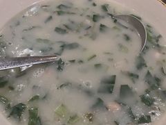 -黄桷树曹家私房菜(江与城店)