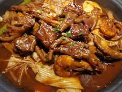 -徐记小怪兽肉蟹煲(中央大街店)