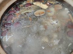 -广味炭炉鸡煲(宝业路分店)