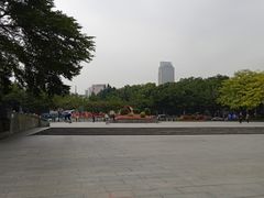 -英雄广场