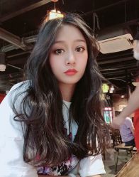 -FRIDAY星期五专业美发沙龙