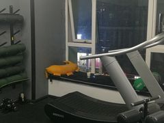 -简·无界健身工作室·运动康复·体态(石厦店)