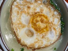 -渝信川菜 · 川味家常菜(财富购物中心店)