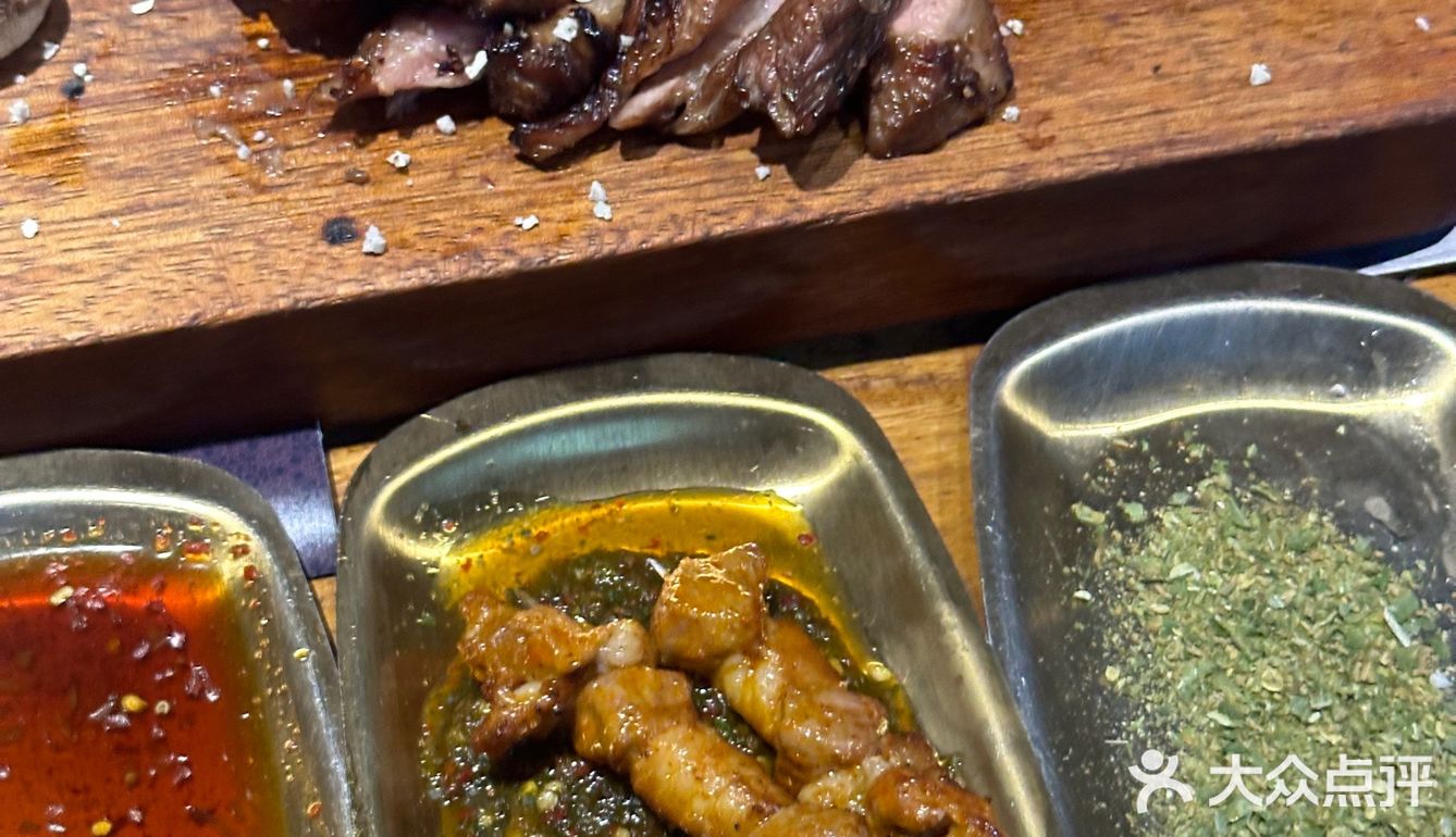 来延吉吃烤串🍢指定是少不了的他家“罗宫串店”