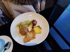 -唐拉雅秀酒店-西锦汇空中BBQ·思创餐厅