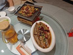 -辛香味烧鱼馆·非遗技艺·排骨红烧肉(光谷医药园店)