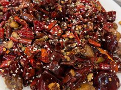 辣子肥肠-江湖黑大兔(杨家坪店)