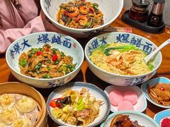-李犟大爆鳝面·手工蟹黄包(湖滨西湖店)