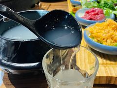 米酒-明洞阿姨·韩式酱蟹烤肉·创意料理(三元桥店)