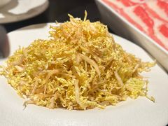 -鲜入唯煮·港式海鲜牛肉火锅(金宝街店)