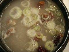 -益百岁牛尾汤主题餐厅(辛庄街店)