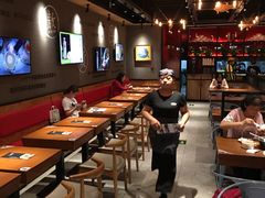 大堂-渝是乎酸菜鱼(龙旗购物中心店)