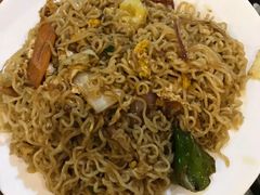 炒方便面-特色油边心管烤串