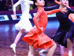 -炫艺舞蹈培训中心(枫尚奥特莱斯店)