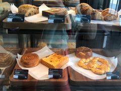 面包甜点陈列柜-星巴克臻选(成都来福士店)