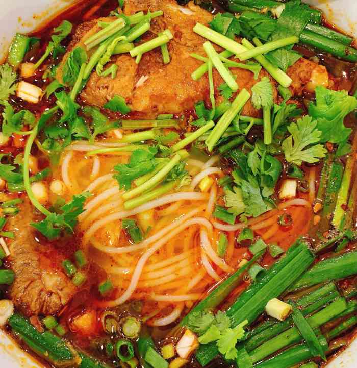 大排米线(万达广场锦华店)-"前几天突然新增的几例疫情还是影响了商场