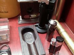 -哈瓦那雪茄酒廊超市(武汉天地分店)