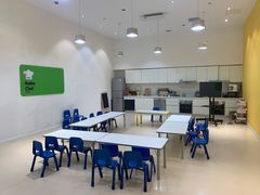 -爱睿思儿童早教亲子游泳(万象城店)